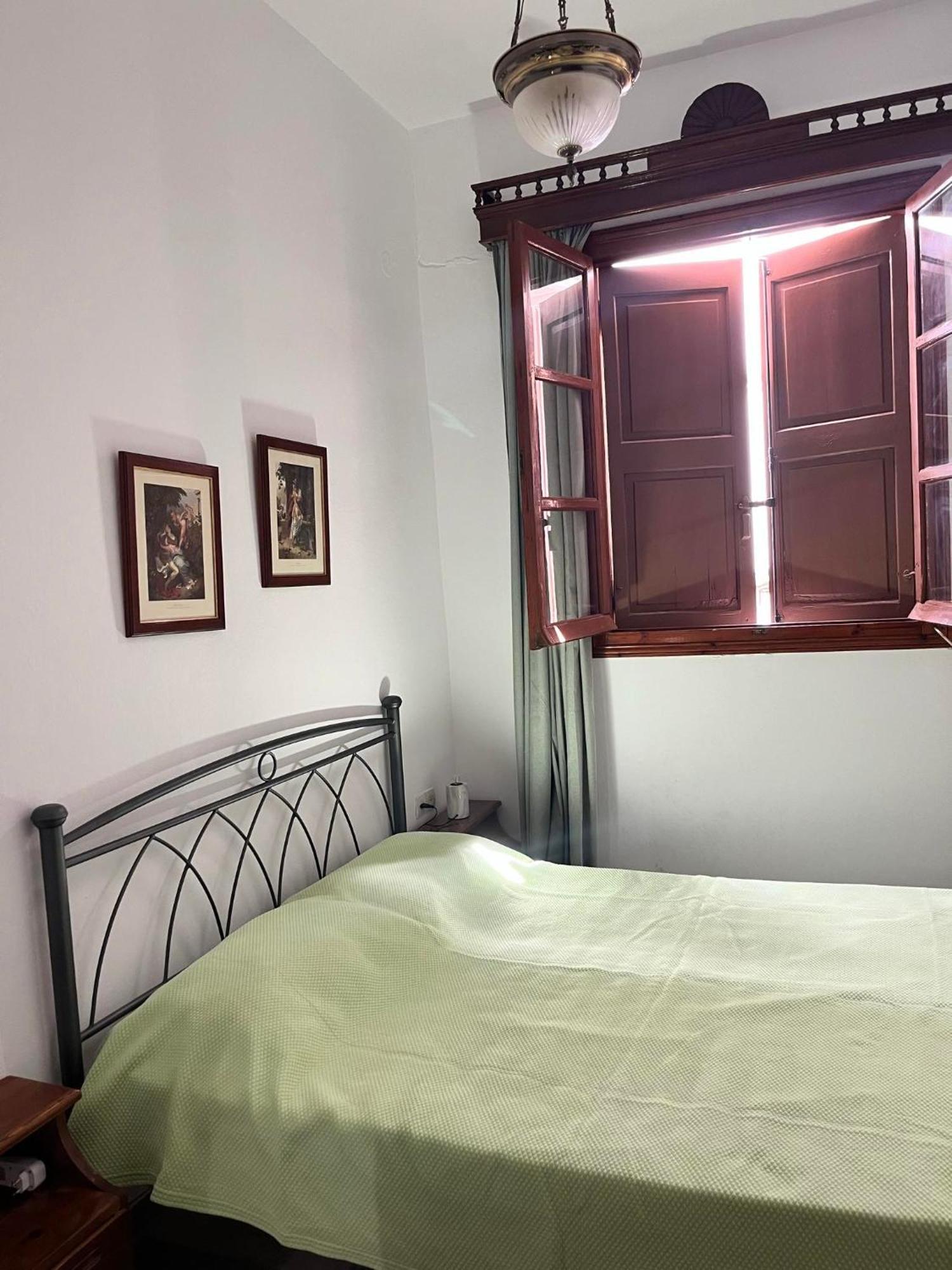 Partarolos Traditional House Aperathos Екстер'єр фото