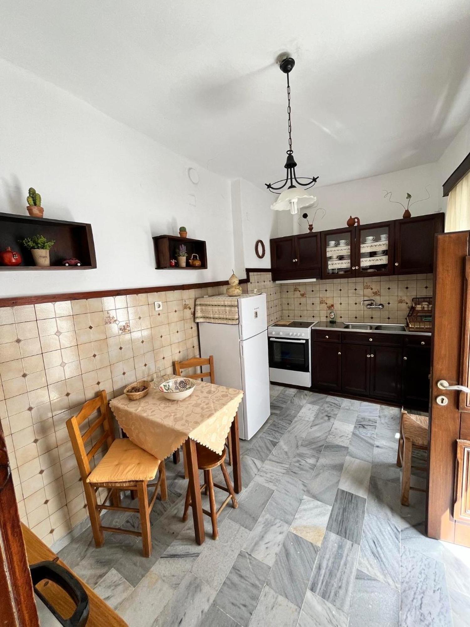 Partarolos Traditional House Aperathos Екстер'єр фото